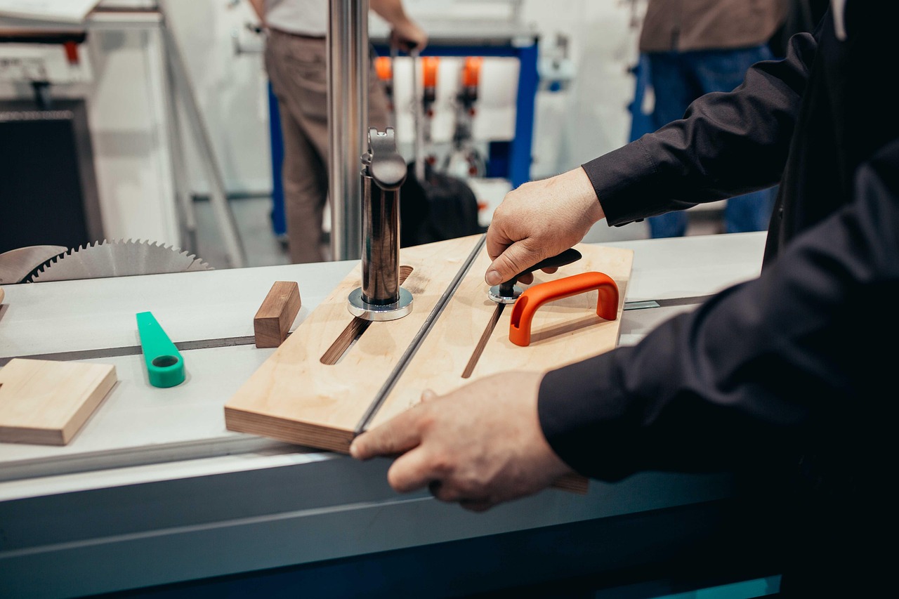 华翔联信实名账号：民族风代理平台