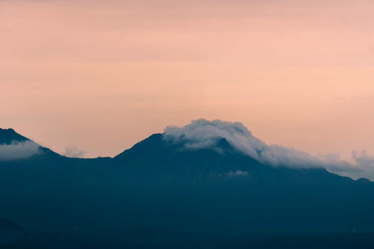 微信出售：97平台咋开户