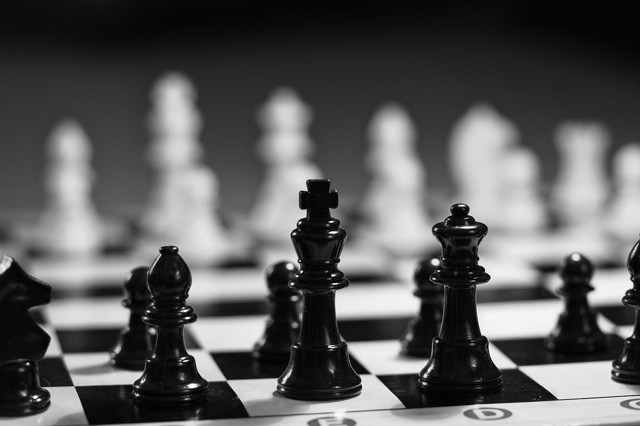 技术支持对游戏更新和维护的影响有哪些?